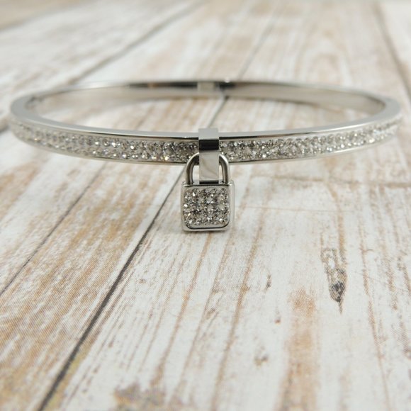 Lock Charm Bangle - Picture 9 of 13